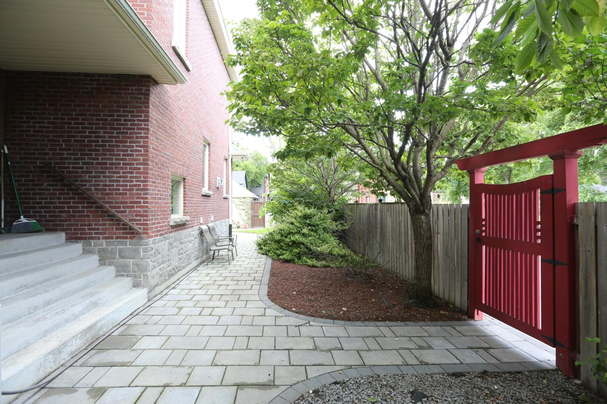 Bed and Breakfast Xiao Wang Toronto Exterior foto